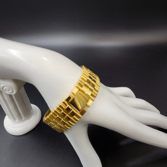 Phillip Wells Watch Gold Band Cobalt Face New Battery Elegant - Picture 4 of 9